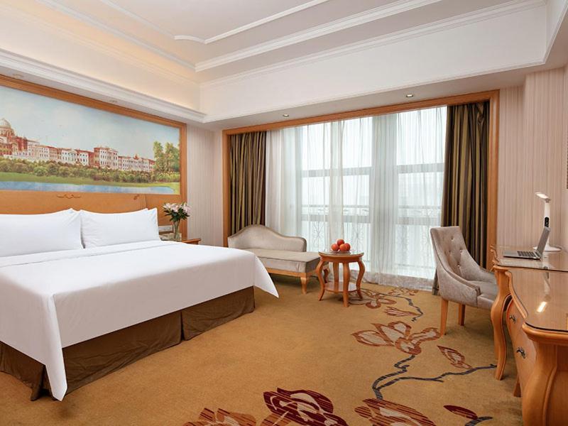 Vienna International Hotel Jiujiang Shili Street ภายนอก รูปภาพ
